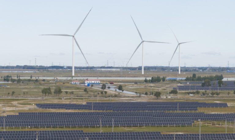 Big Oil Accelerates Green Transition