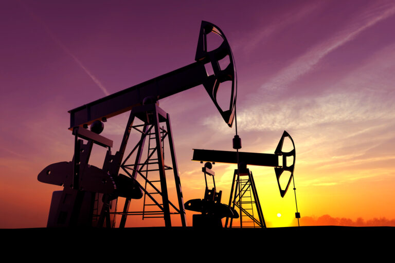 U.S. Energy Leaders Seek to Calm Oil Industry Amid Ongoing Trade Disputes